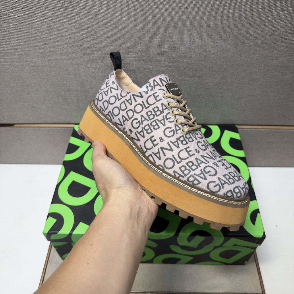 Dolce & Gabbana Letter Print Lug Sole Shoes